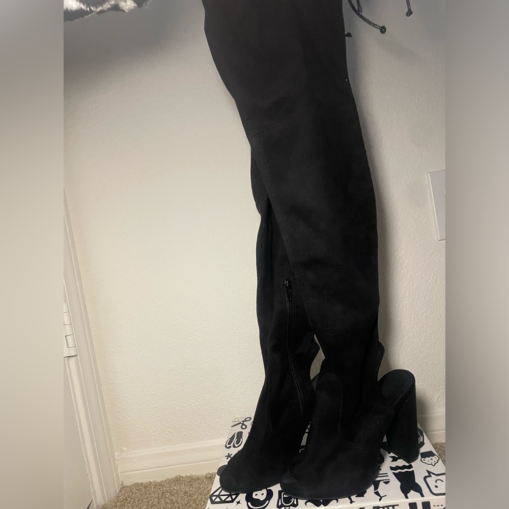 Over the knee Black Suede Boots